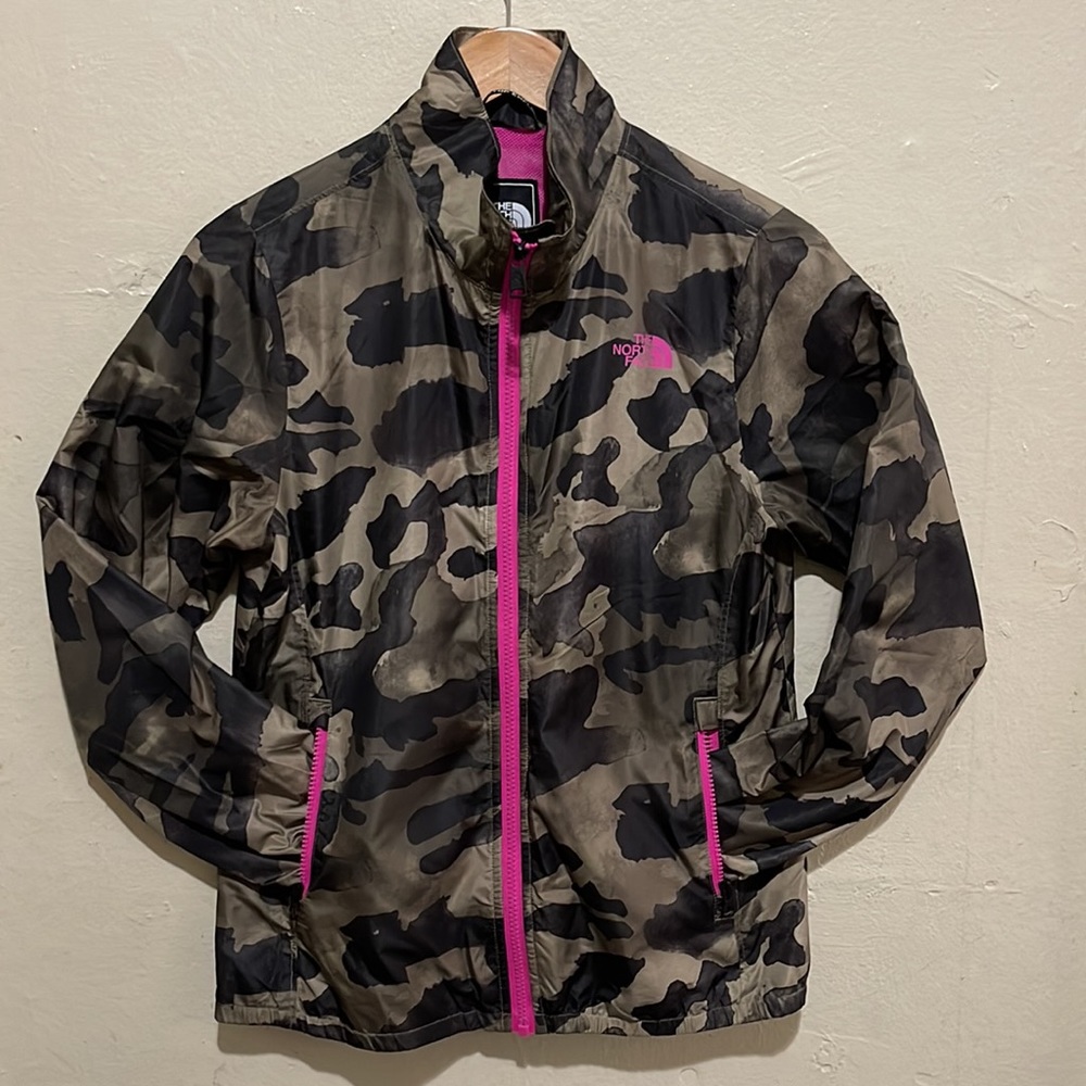 Camo Northface Jacket - Picture 2 of 7